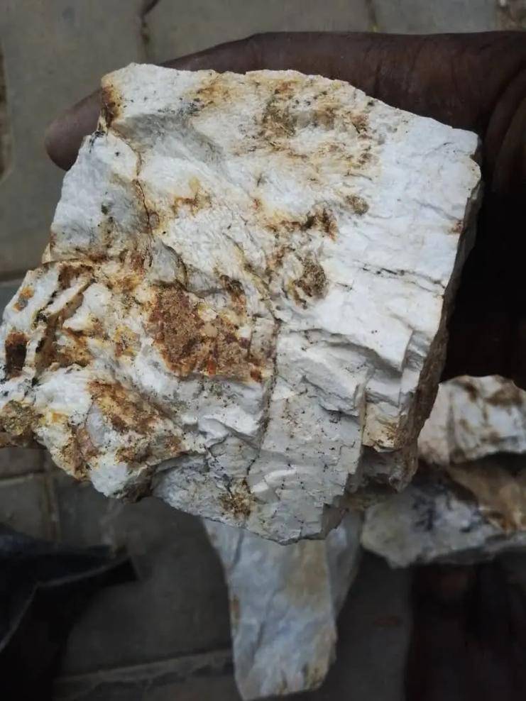 手机版矿物层数怎么算我的世界基岩版挖矿最佳层数-第2张图片-太平洋在线下载